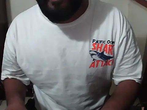 Snapshot of married_man22 chatting on May 31, 9:49 pm married man22 online show from May 31, 9:49 pm