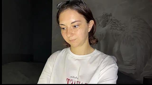 Snapshot of Amalia_Lambert_13 chatting on June 30, 8:21 pm Amalia Lambert 13 online show from June 30, 8:21 pm