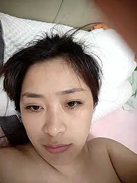 Snapshot of xinyue-888 chatting on May 25, 8:04 pm xinyue-888 online show from May 25, 8:04 pm