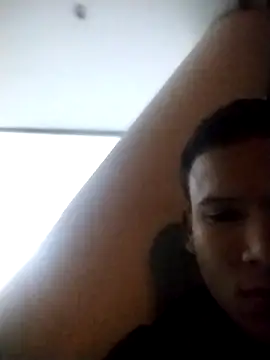 Snapshot of Master_Blaki10 chatting on May 7, 1:11 am Master Blaki10 online show from May 7, 1:11 am