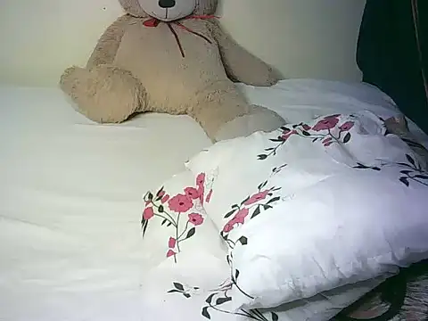 lovvelyheers online show from July 15, 5:29 pm