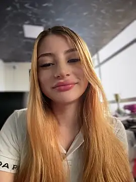Snapshot of Jessy_Queen chatting on July 2, 6:36 pm Jessy Queen online show from July 2, 6:36 pm