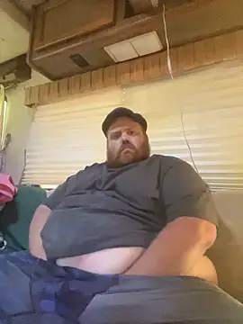 Snapshot of Bigfarmdaddy69 chatting on June 20, 11:24 am Bigfarmdaddy69 online show from June 20, 11:24 am