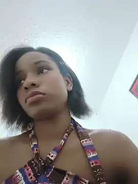 Snapshot of OshunHoney chatting on June 21, 2:47 am OshunHoney online show from June 21, 2:47 am