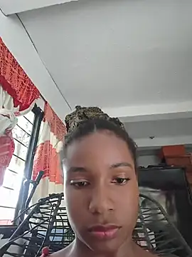 Snapshot of OshunHoney chatting on July 17, 8:57 pm OshunHoney online show from July 17, 8:57 pm