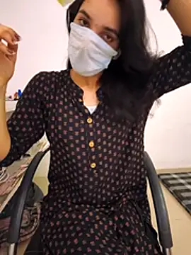 Snapshot of zoya_baby_ chatting on May 11, 5:46 am zoya baby online show from May 11, 5:46 am