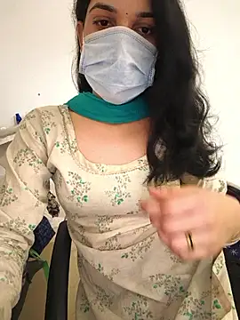 Snapshot of zoya_baby_ chatting on May 26, 9:49 am zoya baby online show from May 26, 9:49 am