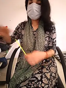 Snapshot of zoya_baby_ chatting on June 14, 5:31 am zoya baby online show from June 14, 5:31 am