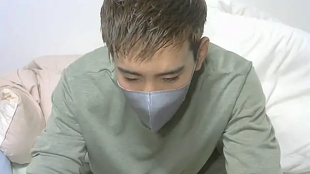 Snapshot of Mart00japan chatting on June 4, 10:21 am Mart00japan online show from June 4, 10:21 am