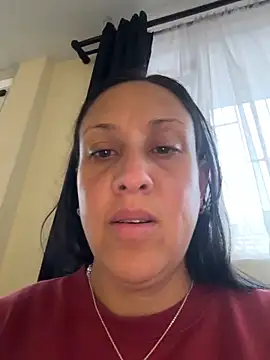 Snapshot of Cloe-Fire chatting on May 27, 11:07 am Cloe-Fire online show from May 27, 11:07 am