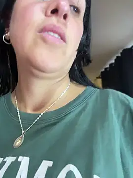 Snapshot of Cloe-Fire chatting on July 15, 11:04 am Cloe-Fire online show from July 15, 11:04 am
