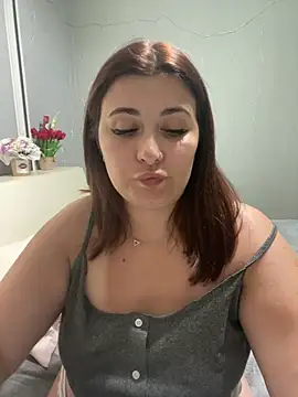 Snapshot of AureTease chatting on July 2, 7:31 pm AureTease online show from July 2, 7:31 pm