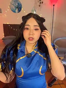 eimili love online show from May 24, 2:27 am