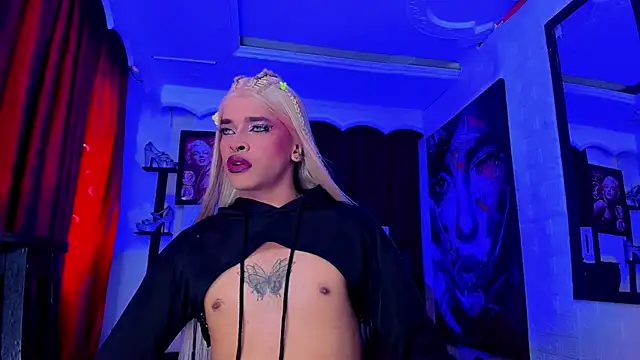 Mia Colucci25 online show from June 14, 6:43 pm