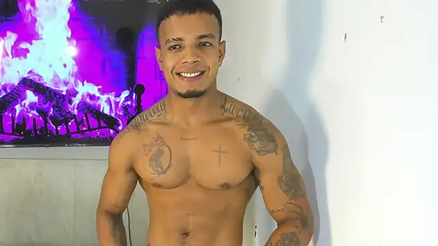 Snapshot of Jesko_Evo69x chatting on June 2, 8:44 pm Jesko Evo69x online show from June 2, 8:44 pm