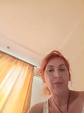 Snapshot of Bel_Nell chatting on July 7, 6:47 am Bel Nell online show from July 7, 6:47 am