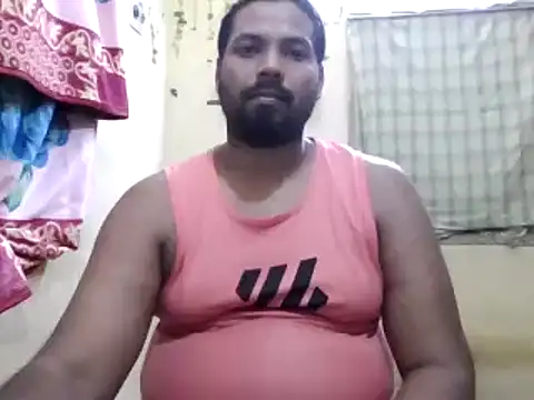 Snapshot of mrmerman92 chatting on May 17, 2:46 pm mrmerman92 online show from May 17, 2:46 pm