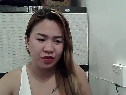 mecka20 online show from May 13, 10:38 pm