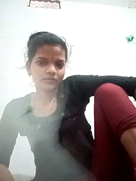 Student garl 1 online show from May 12, 12:52 am