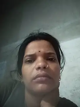 Student garl 1 online show from May 29, 11:03 pm