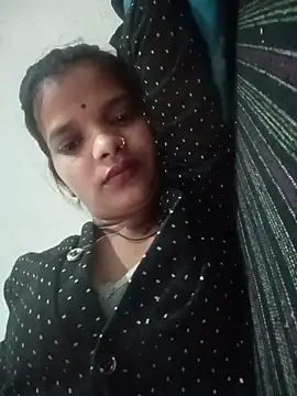 Student garl 1 online show from June 2, 8:05 am