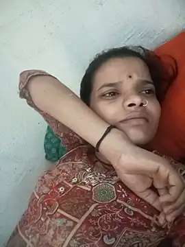 Student garl 1 online show from June 15, 11:56 am