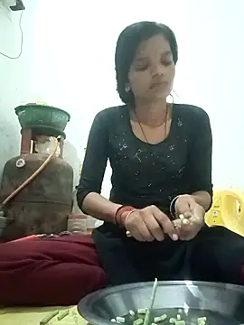 Student garl 1 online show from July 30, 1:15 am