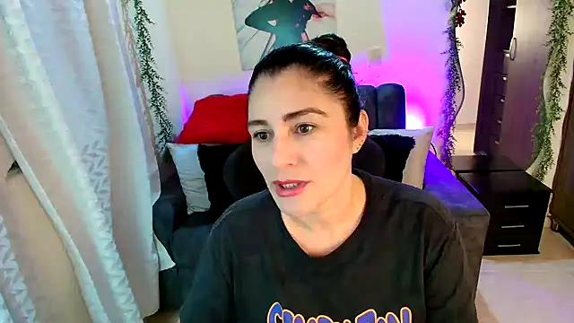 LUCYMILF SEXY online show from July 25, 2:14 pm