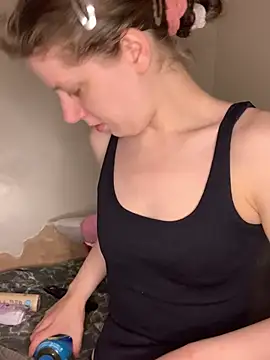 Tatum-Bear online show from June 18, 9:09 am