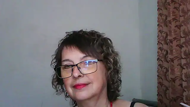 ElizabethGorden online show from June 10, 10:47 am