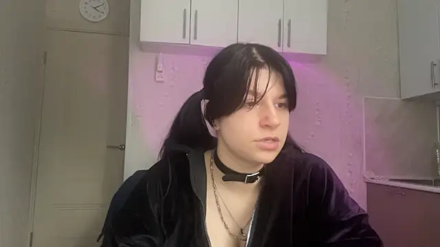 GrayceDeclet online show from July 21, 1:13 pm