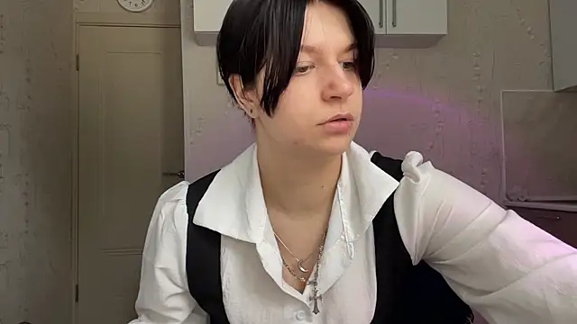 GrayceDeclet online show from July 22, 1:25 pm