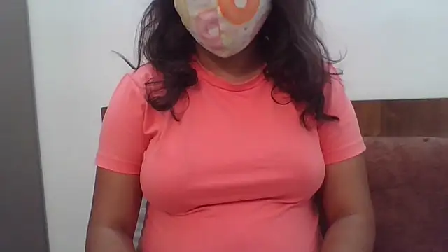 sluttytitties69 online show from June 28, 3:29 pm