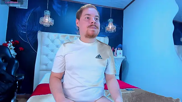 GingerHott  online show from May 7, 3:23 am