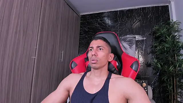 Erik castle online show from June 17, 4:08 pm