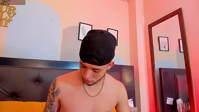 Snapshot of Boy_Mathew chatting on June 26, 11:14 am Boy Mathew online show from June 26, 11:14 am