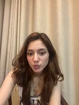 Snapshot of Lilywant chatting on May 9, 4:01 pm Lilywant online show from May 9, 4:01 pm