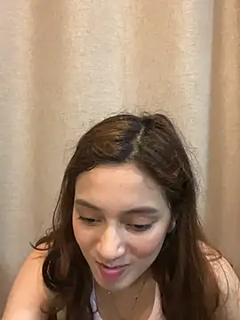 Snapshot of Lilywant chatting on May 23, 11:25 am Lilywant online show from May 23, 11:25 am