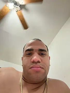 Snapshot of Carr97 chatting on July 6, 8:33 pm Carr97 online show from July 6, 8:33 pm