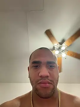 Snapshot of Carr97 chatting on July 14, 8:47 pm Carr97 online show from July 14, 8:47 pm