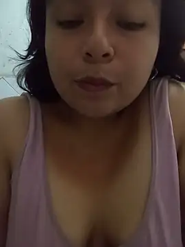 Snapshot of Samantha_vero chatting on May 12, 4:48 pm Samantha vero online show from May 12, 4:48 pm