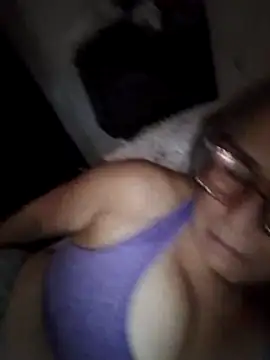 Snapshot of chanelsexx chatting on June 26, 1:21 am chanelsexx online show from June 26, 1:21 am