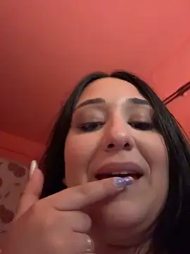 Snapshot of ICEDGLOSS chatting on July 8, 12:42 pm ICEDGLOSS online show from July 8, 12:42 pm