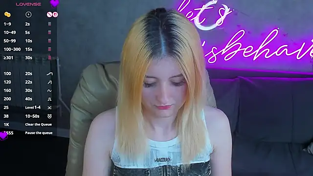 Snapshot of Diiana_Daviis chatting on July 28, 9:26 am Diiana Daviis online show from July 28, 9:26 am