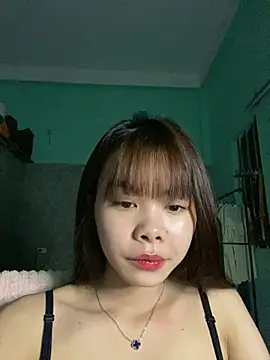 Snapshot of Cry_sexy chatting on May 21, 6:04 pm Cry sexy online show from May 21, 6:04 pm