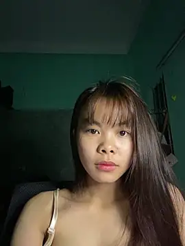 Snapshot of Cry_sexy chatting on June 8, 8:53 pm Cry sexy online show from June 8, 8:53 pm