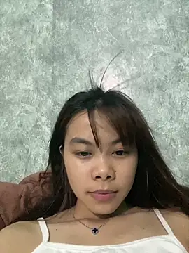 Snapshot of Cry_sexy chatting on June 18, 4:11 pm Cry sexy online show from June 18, 4:11 pm