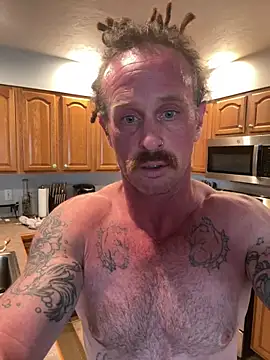 DreadlockDerek online show from May 8, 10:04 pm