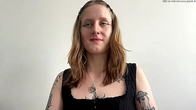 LaraLovely online show from June 4, 12:33 pm