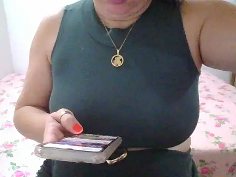 Lady Night  online show from June 2, 3:58 pm